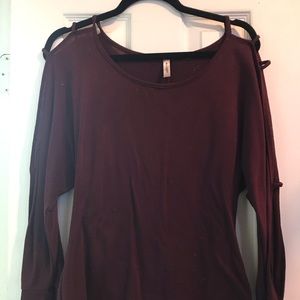 Open should long sleeve. Never worn
